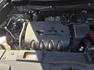 2015 Mitsubishi Outlander VRX 4WD 7 Seat, photo 11
