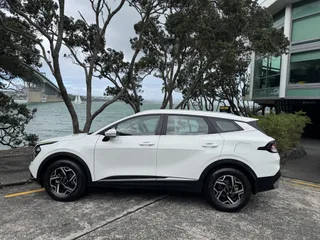 2023 Kia Sportage Urban LX, photo 5